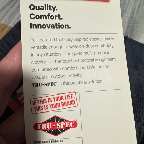 Men's Versatile Cargo Pants in Blue - Picture 5 of 6